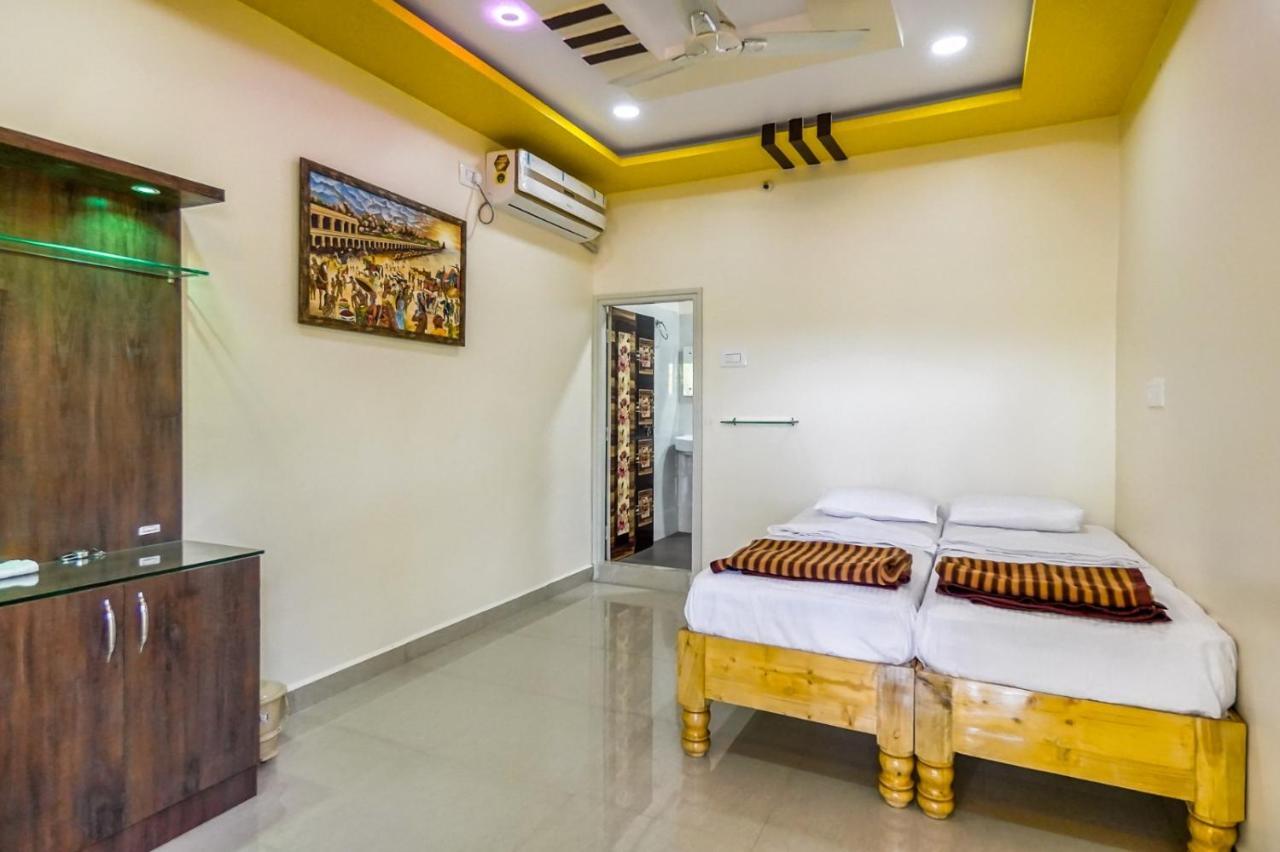 Banana Farm House Hampi Exterior photo